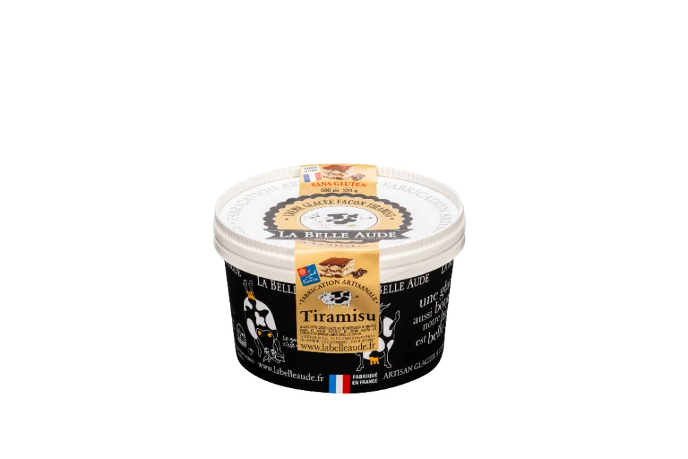 Crèmes glacées 500 et 550 ml : rhum raisin aux raisins macérés dans un rhum ambré des antilles, façon tiramisu, vanille aux gousses de vanille bourbon de madagascar.