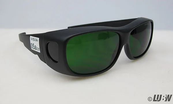 Laser safety glasses
