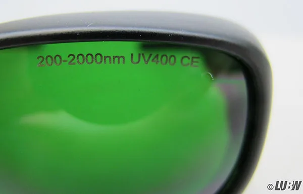 Laser safety glasses