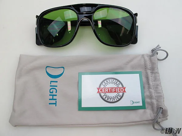 Laser safety glasses