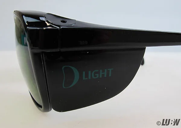 Laser safety glasses