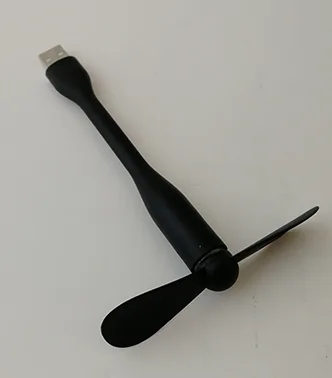 A portable mini fan