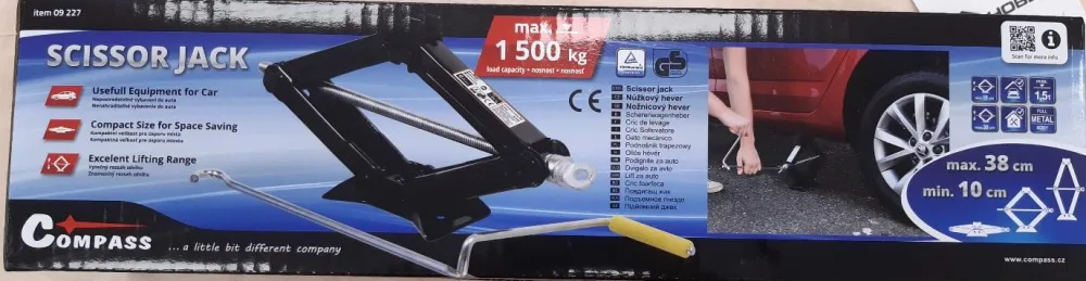 Scissor jack