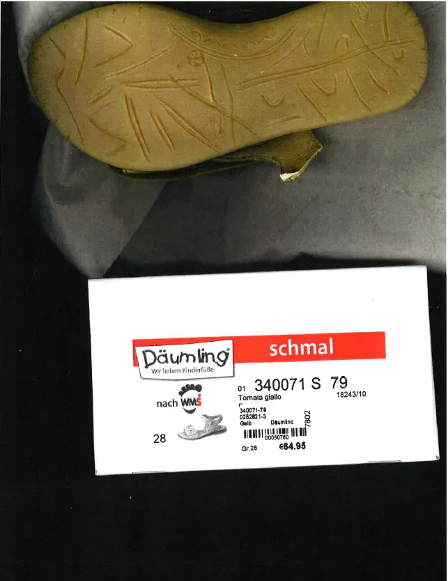 Children’s strapped sandals