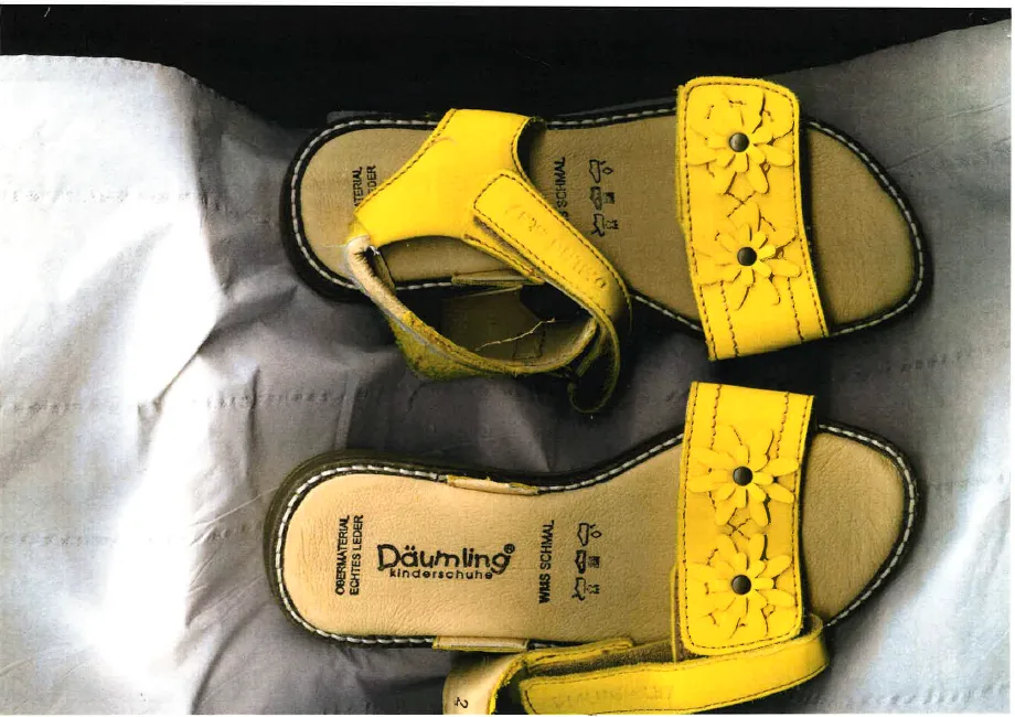 Children’s strapped sandals