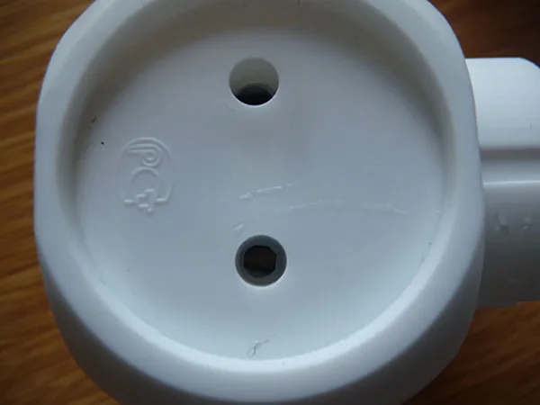 Multiplug socket