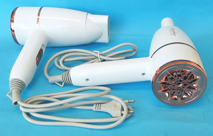 Hair dryer
