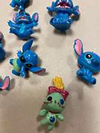Plastic doll set