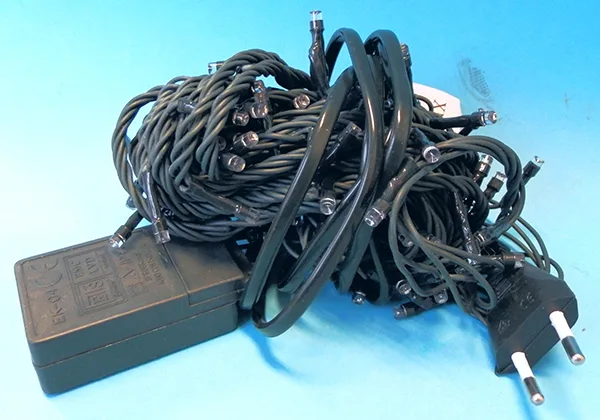 Lighting chain