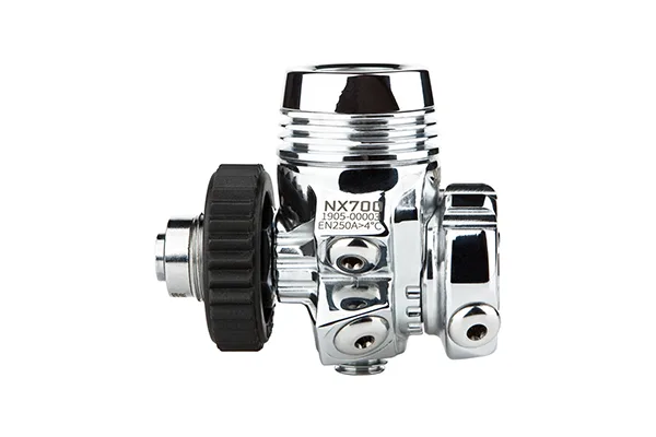First stage diving regulator