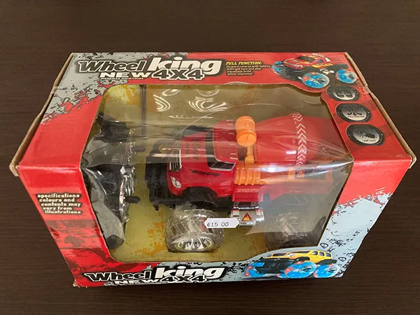 Remote control car