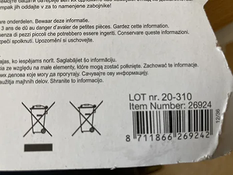 Flying disk toy