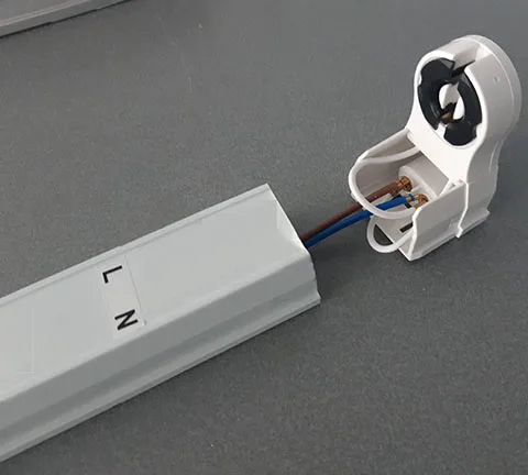 LED tube light