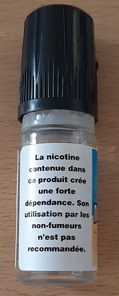 Liquid for electronic cigarettes