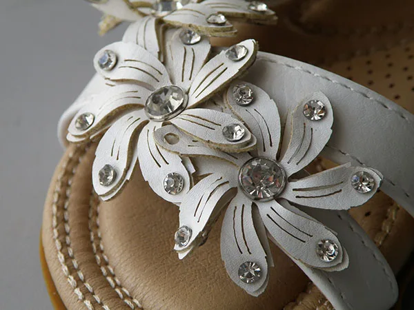 Children's sandals