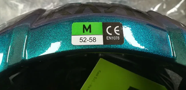 Bicycle helmet