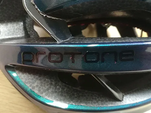 Bicycle helmet
