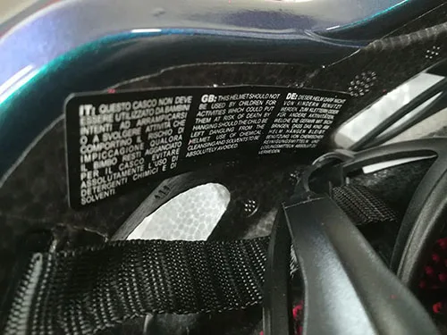 Bicycle helmet