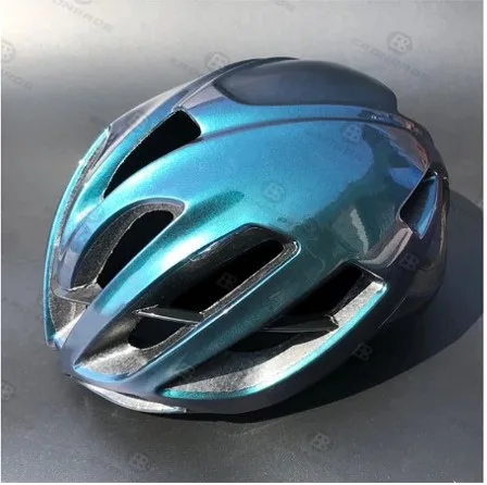 Bicycle helmet