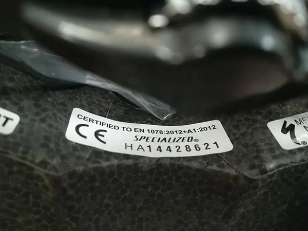 Bicycle helmet