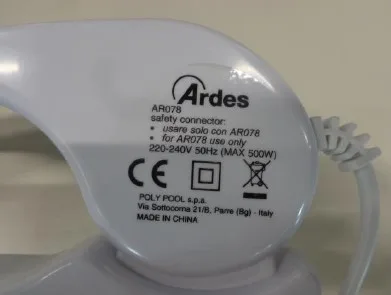 Electric hot water pouch