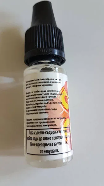 Liquid for electronic cigarettes