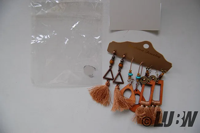 Earrings sets