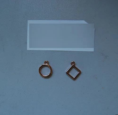 Pendants set