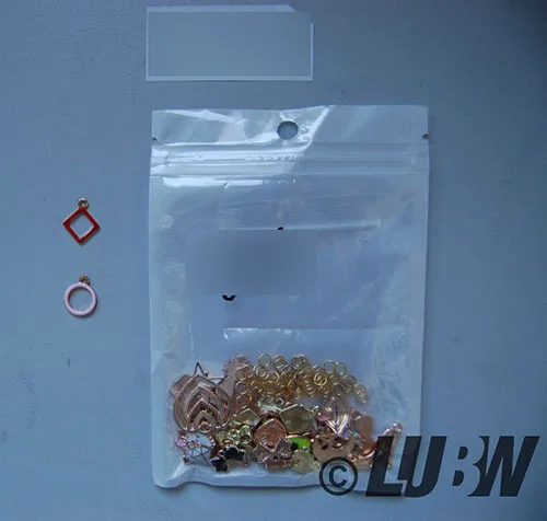Pendants set