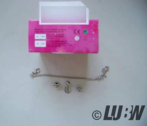 Bracelet with pendants
