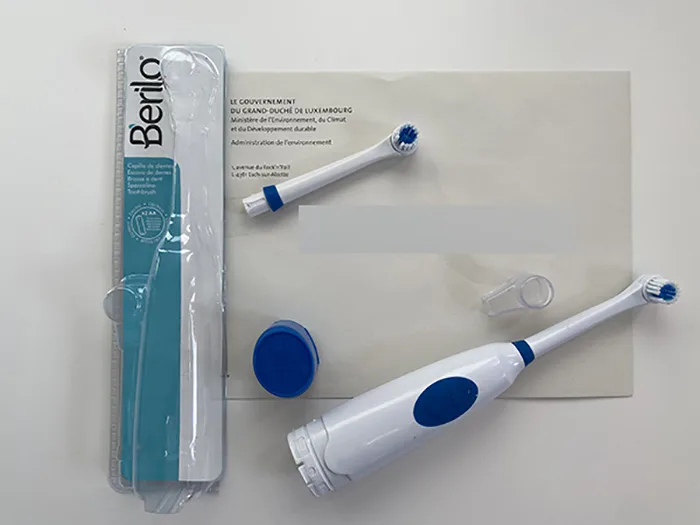 Electric toothbrush