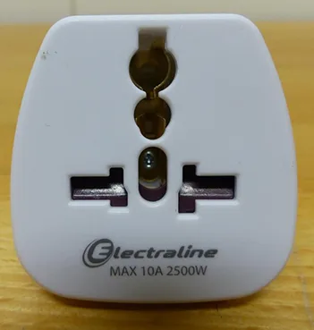Travel adaptor