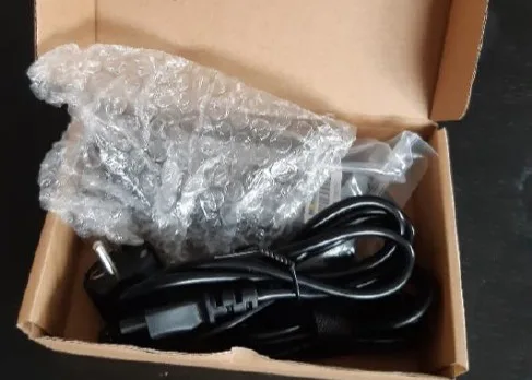 Power adaptor