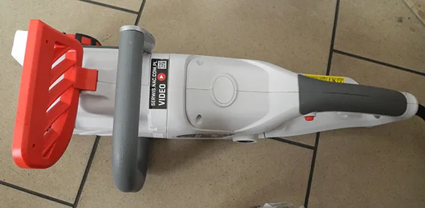 Electric chainsaw