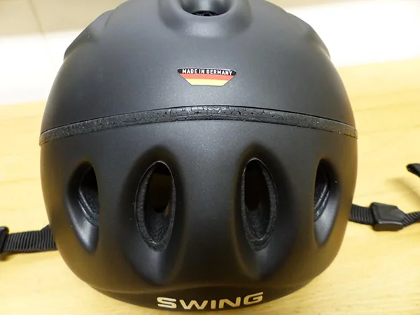Riding helmet