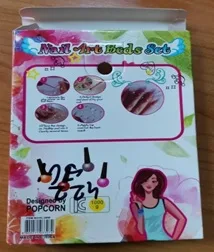 False nails and self-adhesive eyelashes
