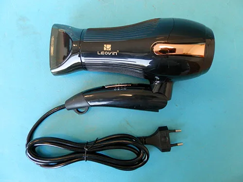 Hair dryer