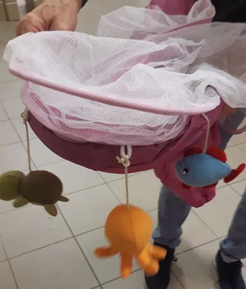 Travel cot