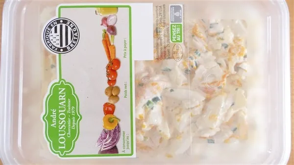 Salade acapulco (surimi, ananas, mandarines, crevettes)