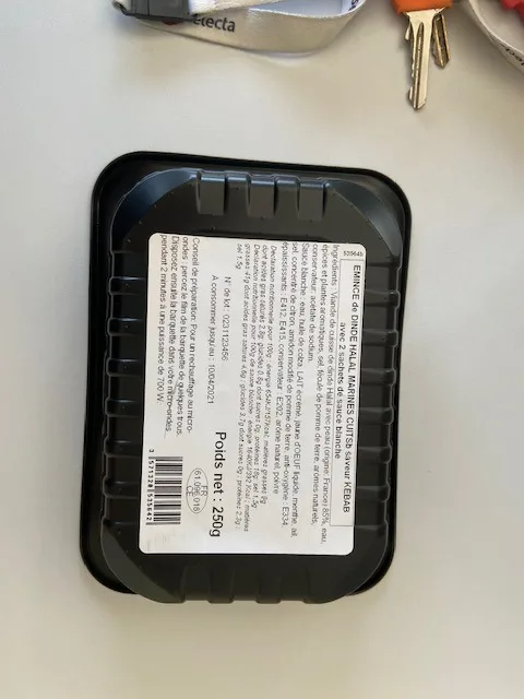 Emincés de dinde cuits saveur kébab avec 2 sachets de sauce