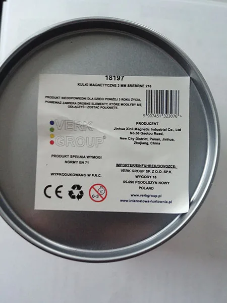 Magnetic balls
