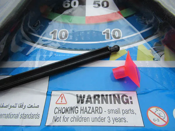 Toy gun with arrows