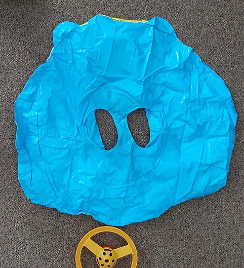 Inflatable baby swimming float