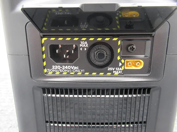 Portable power station