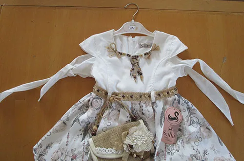Children's dress