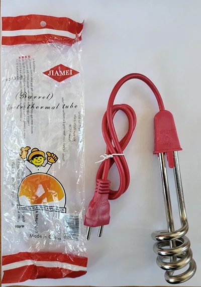 Portable immersion heater