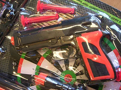 Toy gun set