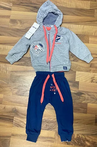 Babies' clothing set