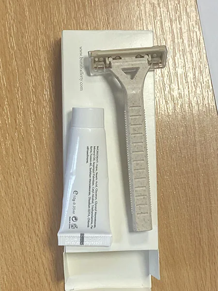 Shaving kit