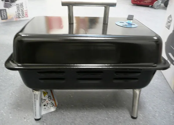Portable charcoal grill